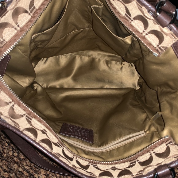 Coach Tote - Picture 4 of 5